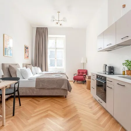 アパート Oomph *