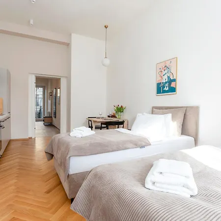 Oomph Apartment Prag