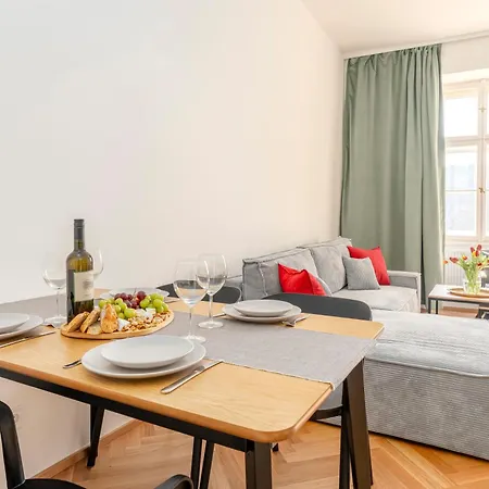 Apartament Oomph *
