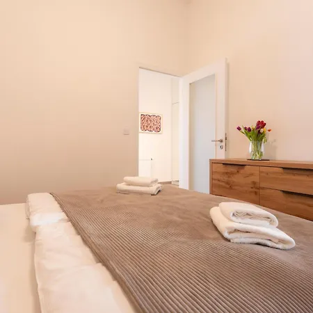 Oomph Apartamento Praga